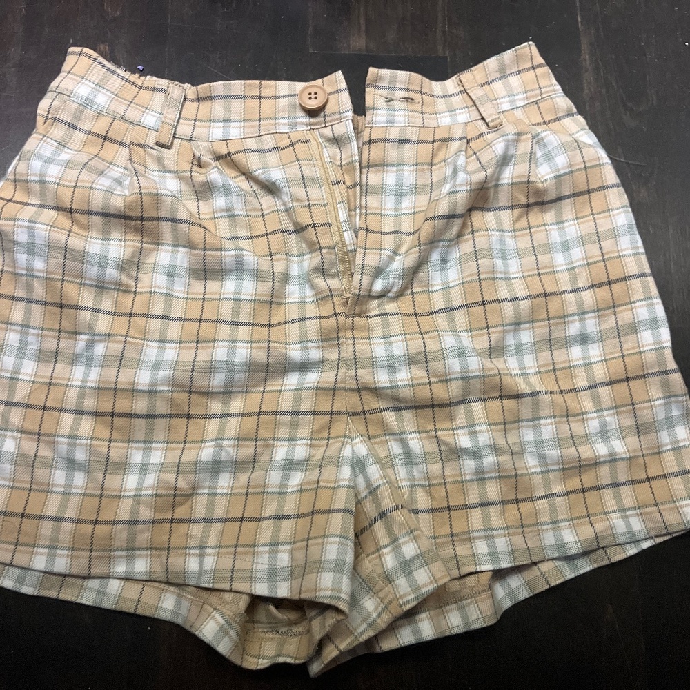 Full Tilt Womens’ Plaid Shorts
